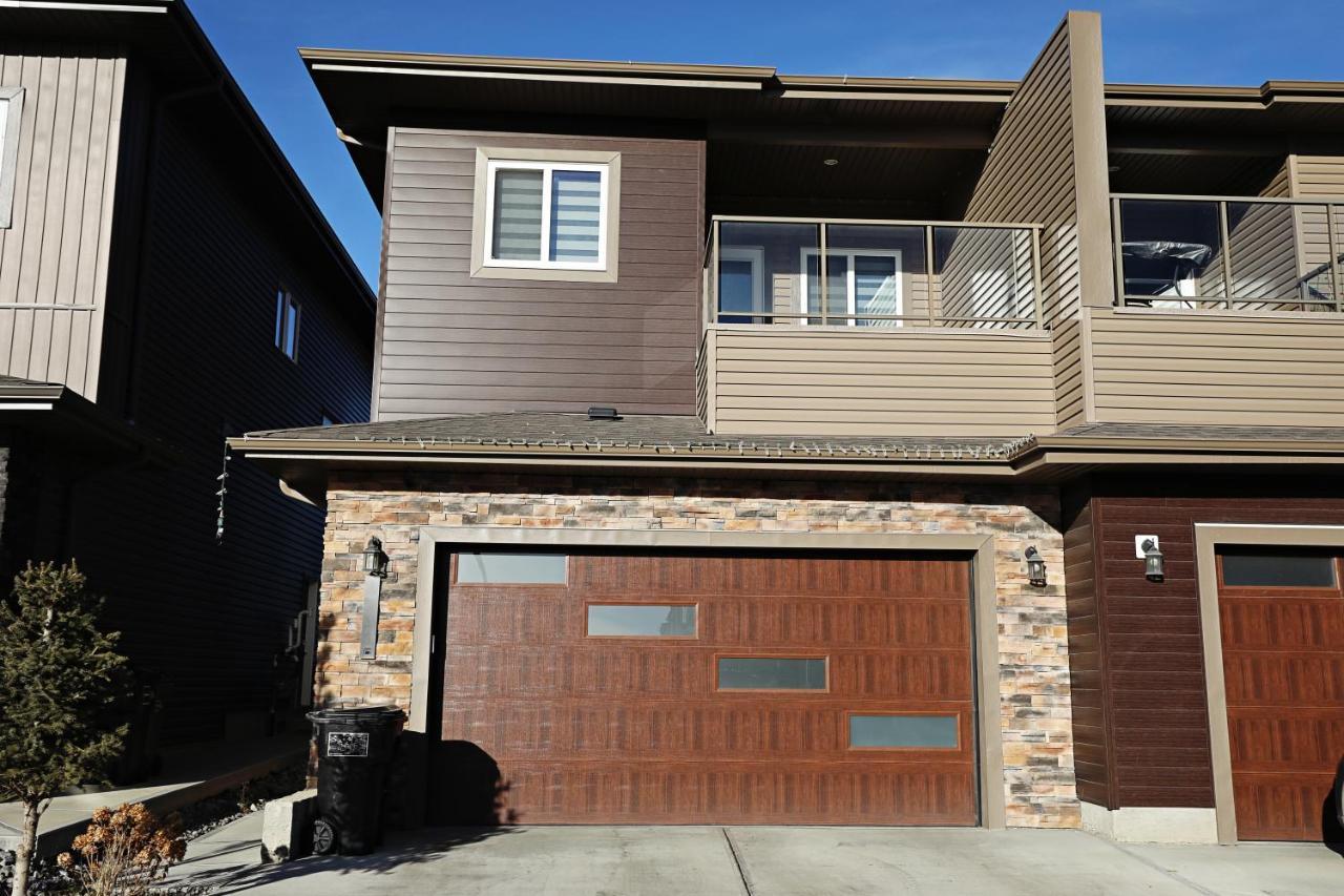 Three King Beds,Central A/C,Fireplace,Park,Disney+ Vila Edmonton Exterior foto